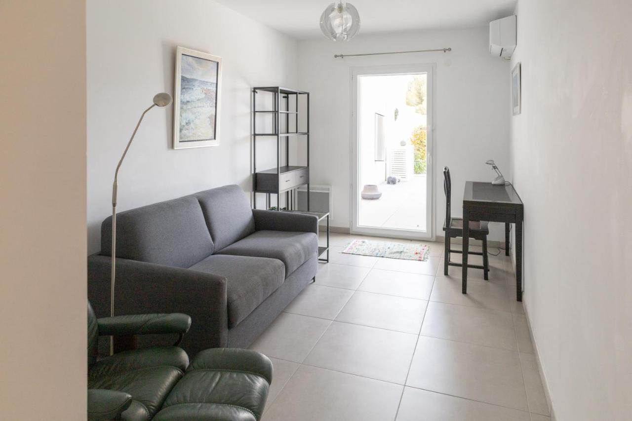 Barbara'S Apartment Carry Le Rouet Luaran gambar